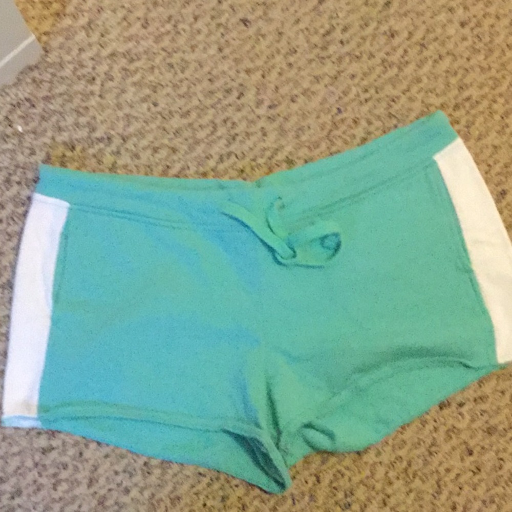 Fabletics shorts